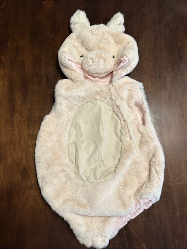 Pottery barn kids - barn, piglet