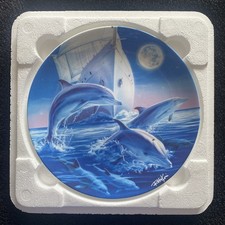 Moonlight Escort - Bone China