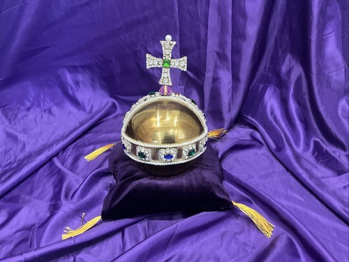 Sovereign orb replica - sovereign’s, –