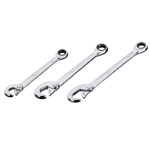 Ratchet wrench adjusting jaws - adjusting,