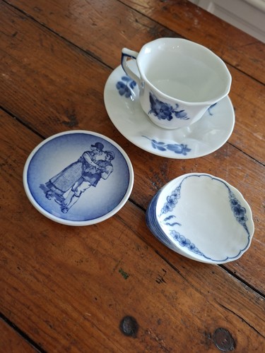 Royal copenhagen blue and - copenhagen,