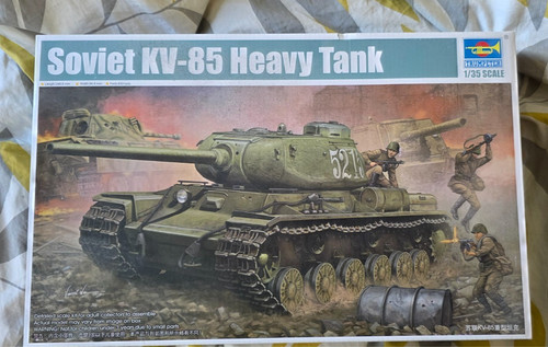Trumpeter kv85 heavy tank - kv85,