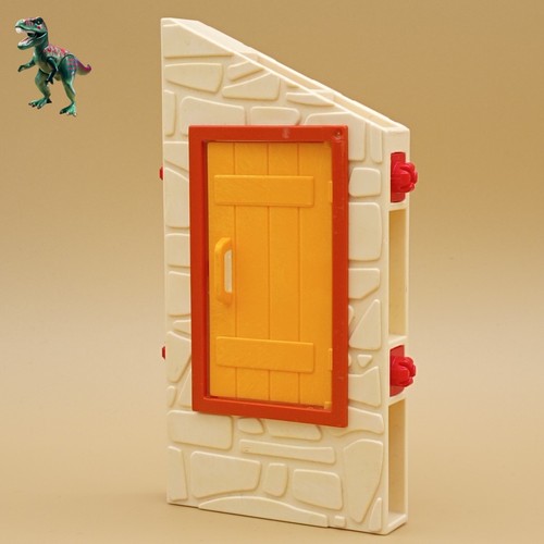 Playmobil right wall with