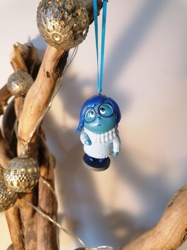 Disney inside out christmas - out,