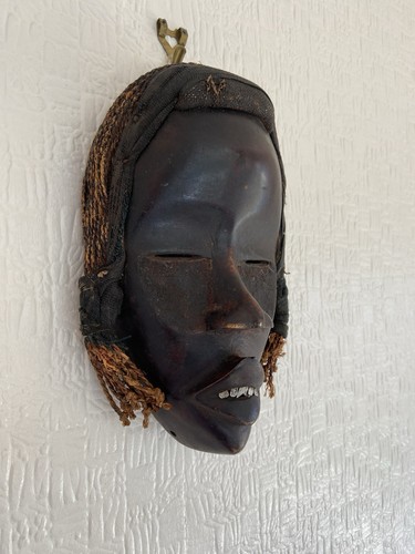 Vintage african carved wood - vintage,