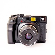 Mamiya 7 II + 80mm f4 Lens