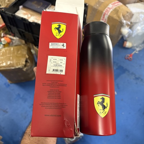 Scuderia ferrari team race - f1,