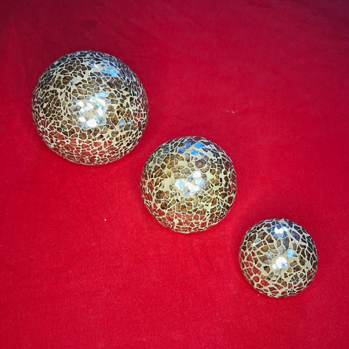 Broken glass balls brown - balls,