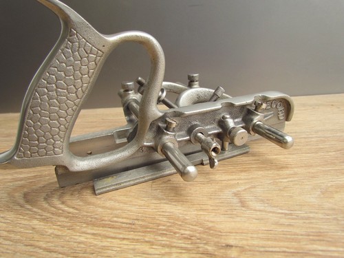 Record 050 combination plane - 050,