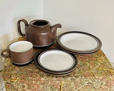 Vintage Hornsea brown dinner set