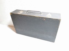 MID 1900S CARPENTERS TOOL BOX