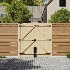 Large Wooden Double Driveway