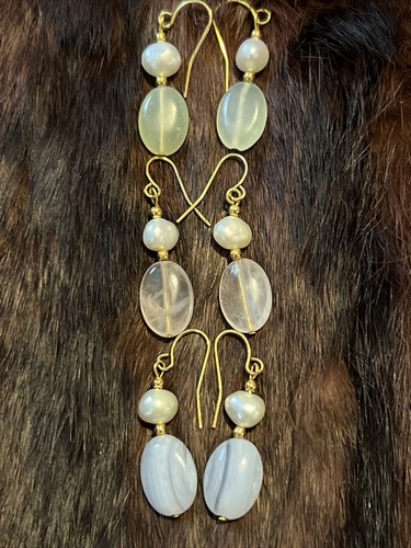 Pairs agate seed pearl - of,