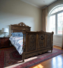 Antique Breton Oak Bed – UK