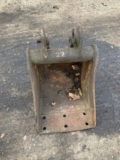12" excavator bucket to suit