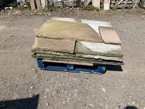9m2 thick stone flags - 2",