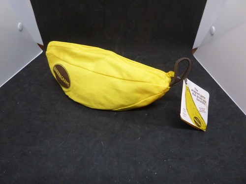 Bananagrams word game puzzle - bananagrams,