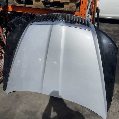Skoda octavia 2010 bonnet - octavia, in