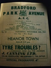 BRADFORD PARK AVENUE V HEANOR TOWN FA CUP 16TH NOVEMBER 1963