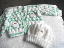 Hand knitted White.mint