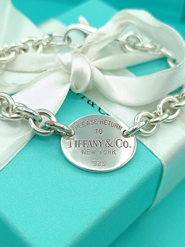 Return tiffany co - return,
