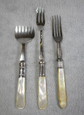 Lovely antique forks mother - 3,
