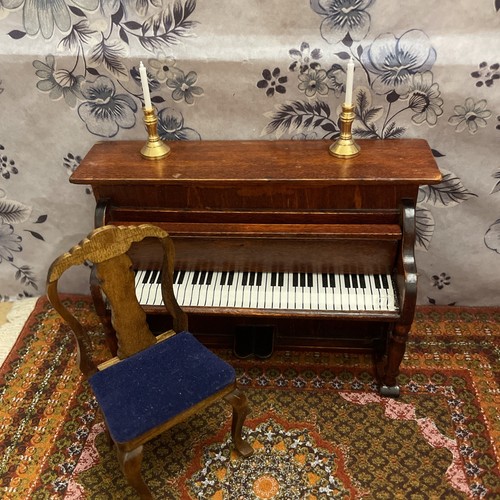 Dolls house scale piano - house, 12:1
