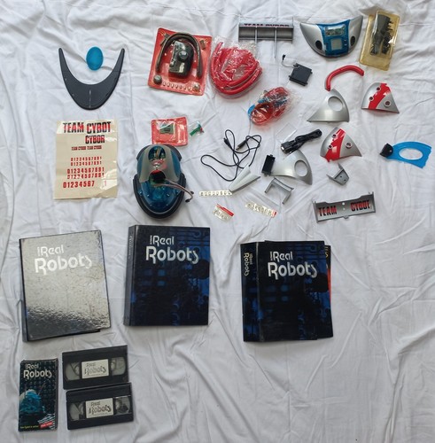 Ultimate real robots - real,