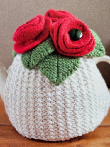 Country roses tea cosy - roses,