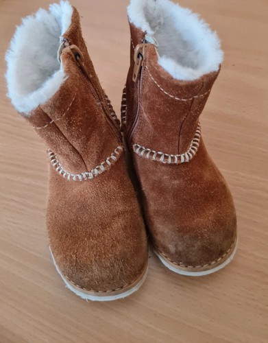 Brown girl clarks - girl, size