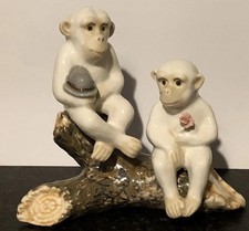 STUNNING VINTAGE SPANISH PORCELAIN MR AND MRS MONKEY FIGURE 