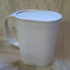Tupperware 1 litre milk jug for fridge door, white