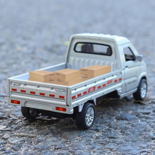 Scale alloy truck - 1/36,