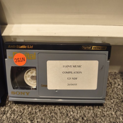 Sony digital betacam - betacam, tape