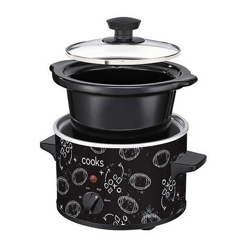 Cooks quart football print - 1.5-quart,