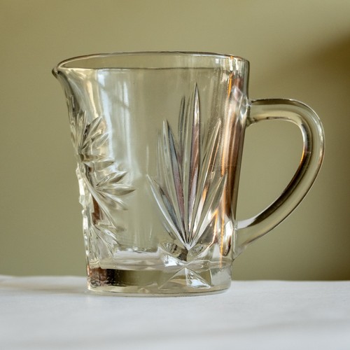 Pretty vintage art - pretty, cut