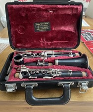 Yamaha Clarinet 26II boxed, manual, cleaning cloth and 2 music books