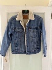 Levi Strauss & Co Men's Denim Jacket Size Small