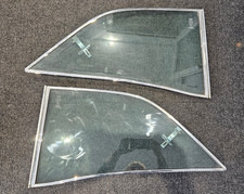 Triumph STAG ** Hardtop 1/4 Window Pair, wind deflector? ** USED