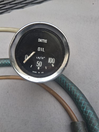 Vintage smiths oil pressure - ,