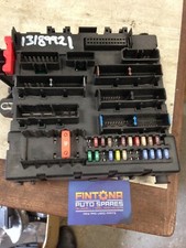 Genuine Vauxhall Vectra C Rear Electrical Centre REC Fuse Box 13189921
