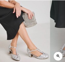 Jd Williams Dolores Low Block