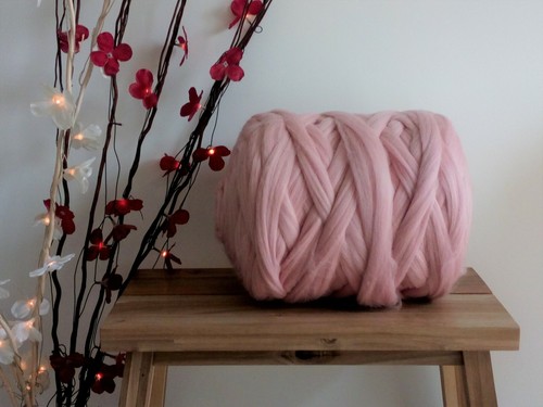 Light pink merino wool - wool, tops