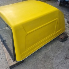 Skoda fun pickup / mk2 VW Caddy pickup rear canopy cover with rear window 
