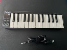 Akai Professional LPK25 Laptop