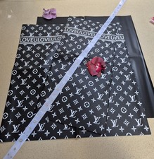 LV Louis Vuitton set 1 wrap