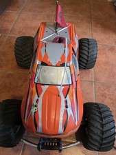 Thunder Tiger MT4  Nitro RC Car