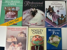 Joblot of 7 Cake Decorating
