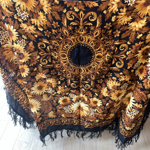 Pavlovo posad shawl 100 - shawl, 100%