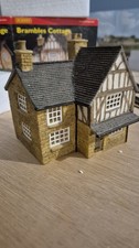 Hornby Skaledale R8506 Brambles Cottage